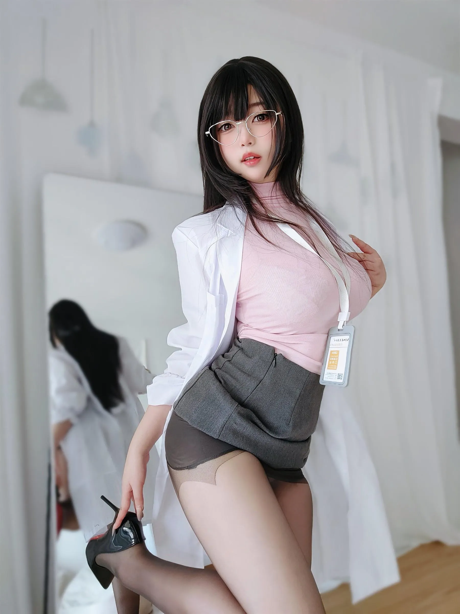 女主K – NO.27 保健医师 [51P]插图6